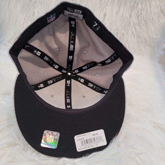 New Era Las Vegas Raiders Hat. 7 7/8 BNWT - Picture 2 of 3